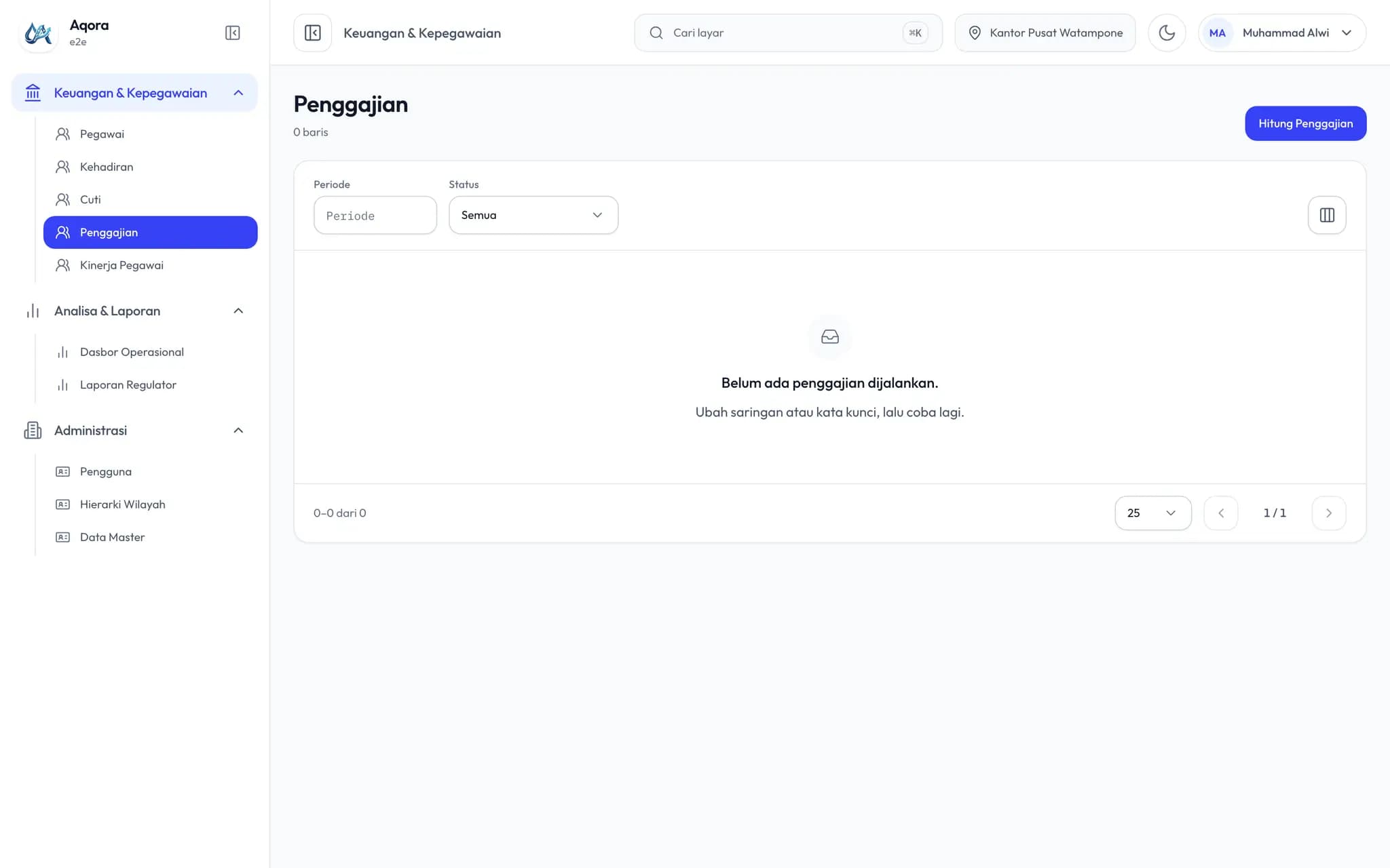 Layar Penggajian berisi periode gaji beserta status perhitungannya.